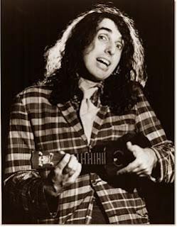 Tiny Tim 4/12/1932-11/30/1996) Lay Lay, Tiny Tim, Ukulele Lesson, Johnny Carson, I'm With The Band, Classical Guitar, All Music, Guitar Lessons, American Singers