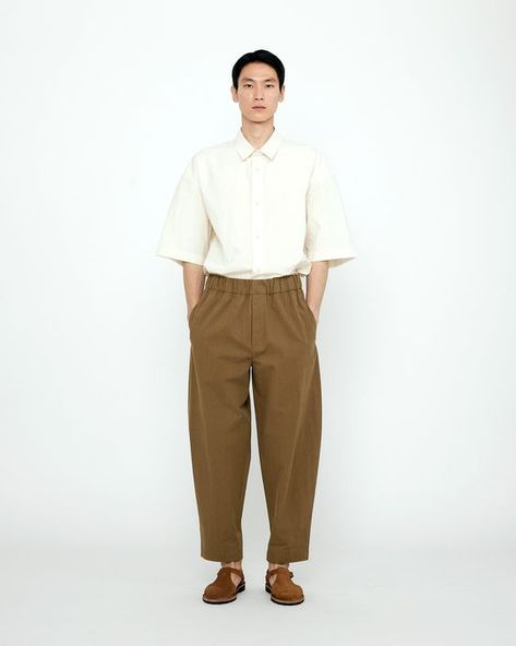 The delivery is too late Japanese Trousers Men, Relaxed Men Outfits, Japanese Americana, Dc Style, 2024 Wardrobe, Pockets Details, Virgo Season, Cold Fits, Gents Fashion