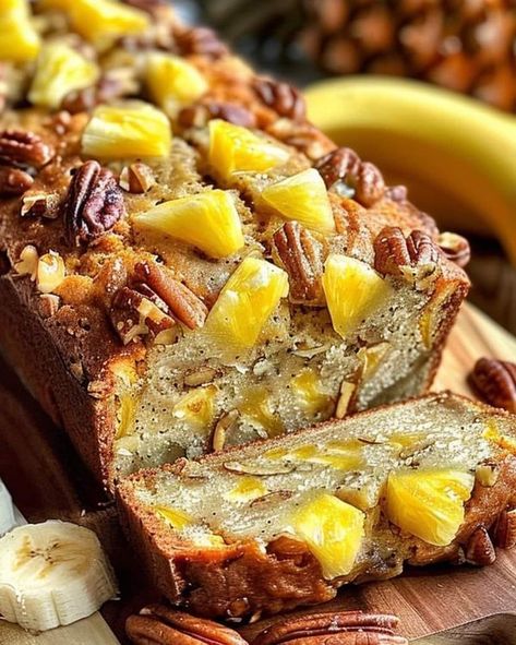 Recipes Pâtissier Simple | Flavorful Hummingbird Bread with Pineapple and Bananas 🍍🍌 | Facebook Banana Pineapple Bread, Hummingbird Bread Recipe, Hummingbird Bread, Pizza Doe, Pineapple Bread, Types Of Bread, Chicken Dishes Recipes, Tortillas, Bread Recipe