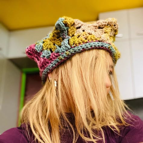 Star-shaped Hat, Dream Beanie, Rainbow Hat, Crochet Hat, Pink Hat, Olive Hat, Olive Hexagon Hat, Handmade Gift, Mothers Day Gift - Etsy Star Hat Crochet, Crochet Granny Square Clothing, Star Beanie Crochet, Fuzzy Crochet Hat, Granny Square Ideas Clothes, Silly Crochet Hats, Corchet Hat, Crochet Star Hat, Crochet Birthday Hat