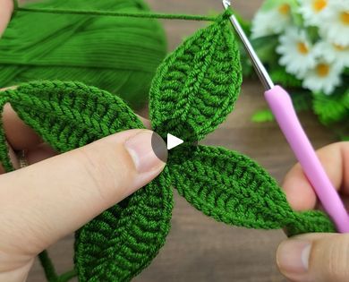 Leaves Crochet Pattern Free, How To Crochet Leaves, Crochet Hat Pattern Kids, Leaf Ideas, Crochet Leaf, Gorgeous Crochet, Crochet Leaf Patterns, Amazing Crochet, Leaf Patterns