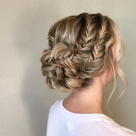 Salon Hairstyles, Bridal Hairstyles, Braided Hairstyles Updo, Penteado Cabelo Curto, Fancy Hairstyles, Hairstyles Long, Prom Hairstyles, Good Hair Day, Formal Hairstyles