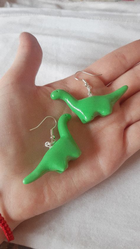 Weird Jewelry, Handmade Clay Jewelry, Clay Diy Projects, Tanah Liat, Funky Earrings, Cute Clay, Clay Art Projects, Clay Jewelry Diy, Diy Clay Crafts