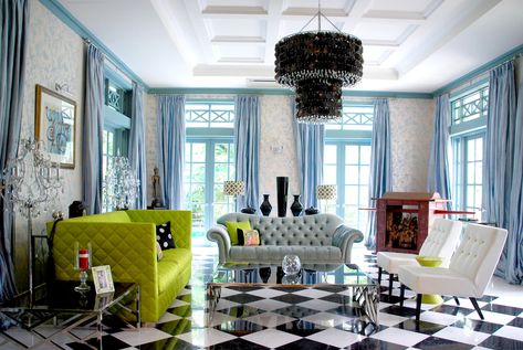 White Tile Living Room, White Tiles Living Room, Tile Living Room, Classic Style Living Room, Colonial House Interior, Contemporary Colonial, White Bungalow, Black And White Tile, Checkered Floor