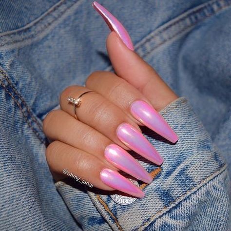 Glitter Manicure, Her Nails, Polish Colors, Pink Nail, Acrylic Nails Coffin, Holographic Nails, Pretty Acrylic Nails, Fancy Nails, Dope Nails