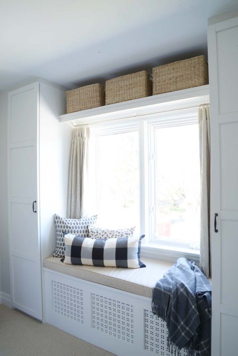 built in window seat over hidden radiator with IKEA storage closets Spare Bedroom Storage Ideas, Diy Storage Bench Seat, Neutral Guest Bedroom, Bedroom Built Ins, Window Seat Storage, Diy Storage Bench, Closet Built Ins, Kitchen Ikea, Storage Bench Seating