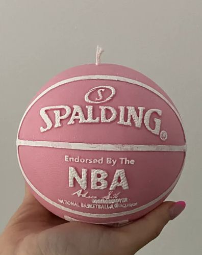 Basketball Bedroom, Weird Furniture, Pink Basketball, Funky Rugs, Tumblr Rooms, Creative Candles, Cute Couple Gifts, Pink Home Decor, Apartment Decor Inspiration