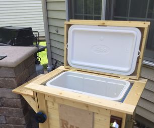 Pallet Cooler, Hot Tub And Pool, Indoor Outdoor Bar, Wooden Cooler, Beer Brewing Equipment, Cooler Stand, Outdoor Cooler, Diy Hot Tub, Landscaping Inspiration