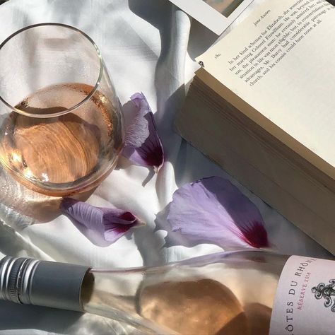 𝕃𝕖𝕒𝕙🇵🇭 on Instagram: “Rosé or Moscato? . . . . . . . . . . . .…” Marisa Aesthetic, Moscato Aesthetic, Pink Moscato Aesthetic, Spilled Wine Aesthetic, Stella Rosa Moscato, White Wine Asethic, Red Wine Spilled Aesthetic, Moscato, Rose Wine