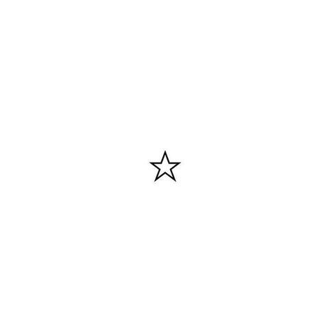 5 Pointed Star Tattoo, Basic Star Tattoo, Small Star Tattoos For Men, Star Simple Tattoo, Small Tattoo Template, Star Tattoo Minimalist, Star Outline Tattoo, Star Tattoo Stencil, Minimalist Star Tattoo