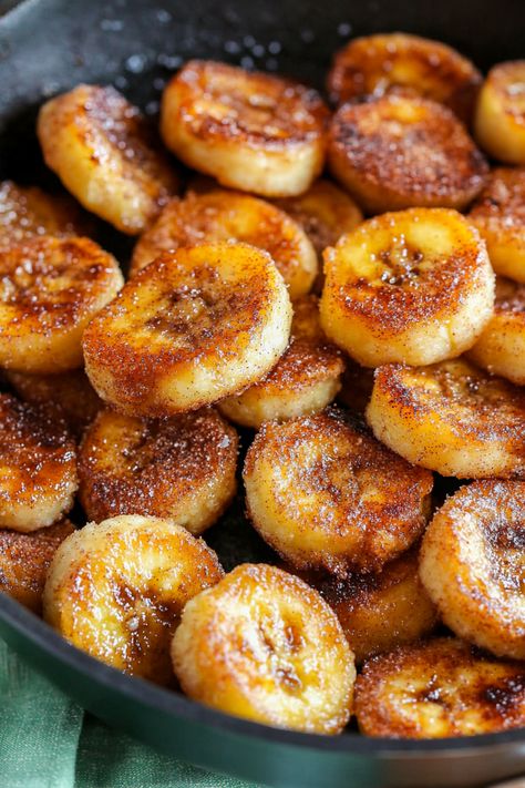 Delicious Healthy Recipes Snacks, Candied Bananas, Cooked Bananas, Healthy Fruit Recipes, Dessert Recipes Easy Quick, Cinnamon Bananas, Becoming Famous, Fruit Desert, Dessert Thermomix