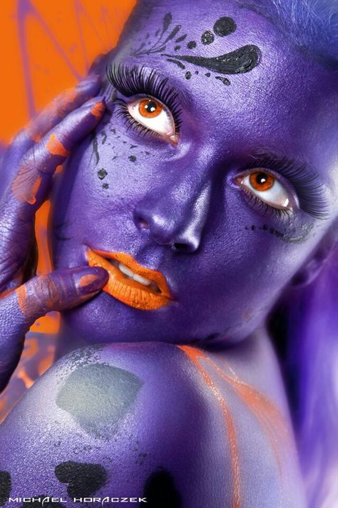 Body paint Purple Person, Love Body, Face Paint Makeup, Art Body, Face Painting Halloween, Unusual Words, Makeup Art, Body Painting, Face Painting