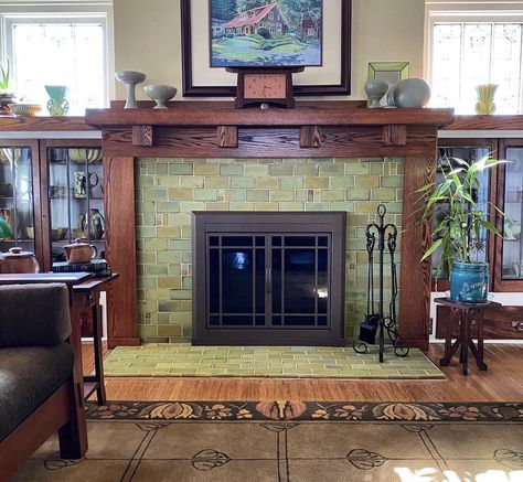 Craftsman Mantle, Herringbone Fireplace Tile, Craftsman Fireplace Ideas, Bungalow Fireplace, Tile Hearth, Fireplace Tile Ideas, Craftsman Home Decor, Hearth Tiles, Craftsman Fireplace