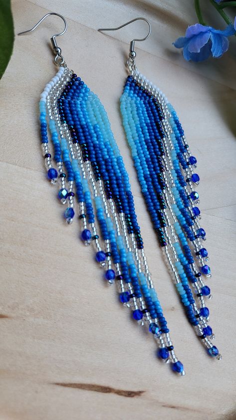 Seed Bead Patterns Free, Seed Bead Fringe Earrings, Bead Fringe Earrings, Artsy Jewelry, Braided Bracelet Diy, Beaded Jewelry Earrings, Bead Fringe, Beaded Earrings Diy, Jewerly Beads