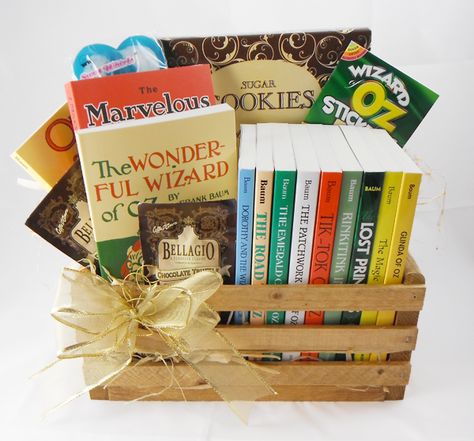 books Book Basket Party, Gift Baskets For Readers, Readers Gift Basket, Basket Of Books For Baby, Prize Baskets, Book Guft Basket, Reading Gift Basket, Quarter Auction, Book Lovers Gift Basket