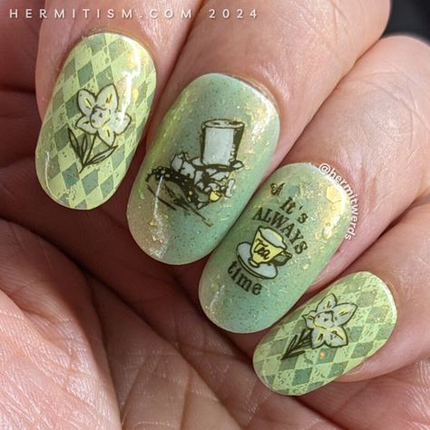 Mad Hatter's Tea Party - Alice in Wonderland Nail Art - Hermit Werds Tea Cup Nail Art, Mad Hatter Nail Art, Mad Hatter Nails Acrylic, Alice In Wonderland Nails Simple, Cheshire Nails, Mad Hatter Nails, Alice In Wonderland Nail Art, Wonderland Nail Art, Original Alice In Wonderland