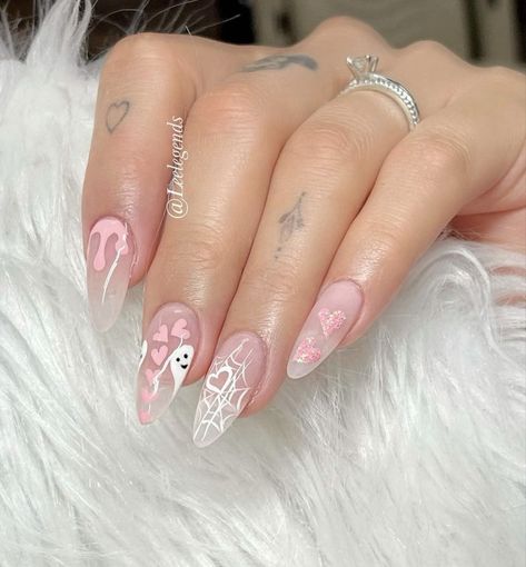 Baby Pink Nails Ideas, Pink Halloween Nails, Nail 2022, Nail 2023, Black Halloween Nails, Holloween Nails, Halloween Acrylic Nails, Cute Halloween Nails, Pumpkin Nails