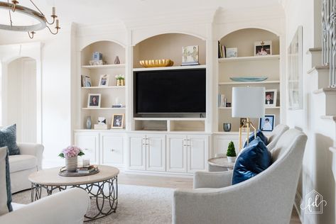 Kristine Flynn | I love the built-ins in this living room! | Instagram Arched Built Ins Living Room Tv, Arched Tv Built In, Tall Ceiling Built Ins, Built In Cabinets Living Room, Arched Cabinet, Tv Built In, Built In Entertainment Center, New House Living Room, Living Room Built Ins