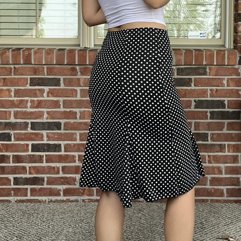 90s POLKA DOT MIDI SKIRT🖤
•brand is so cute “love... - Depop Polka Dot Midi Skirt, Style Reference, Birthday Dress, Clothing Ideas, Birthday Dresses, Kiss Me, Cute Love, So Cute, Midi Skirt