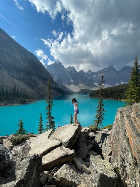 Lake Moraine, Peace Officer, Senior Trip, Adventure Aesthetic, Banff National Park, Canada Travel, Travel Inspo, Pretty Places, Adventure Awaits