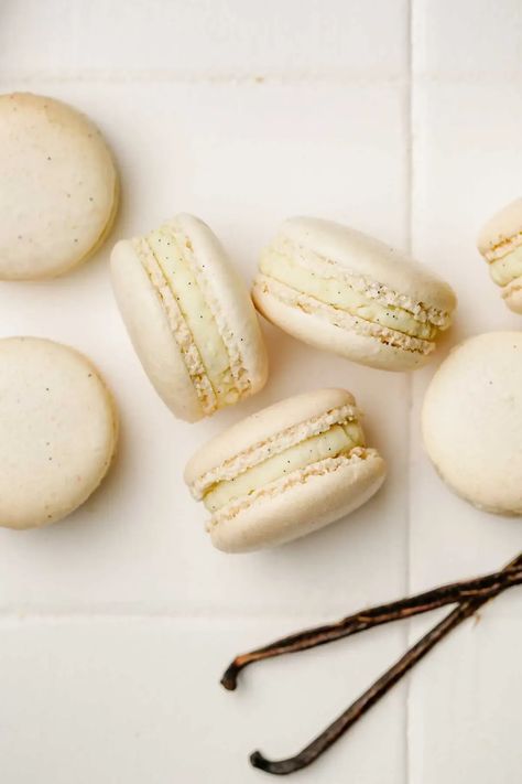 Vanilla Bean Macarons Recipe, Vanilla Bean Ganache Recipe, Vanilla Ganache Recipe, Whipped Vanilla Bean Ganache, Vanilla Macaroons Recipe, Vanilla Macarons Recipe, Vanilla Macaron Recipe, Vanilla Macaron Recipes, Vanilla Bean Macarons