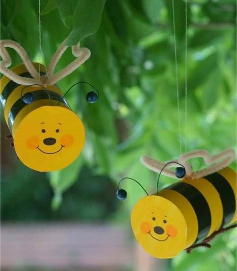 Bumble Bee Craft, Diy Bee, Soda Can Crafts, Honey Bee Decor, Tin Can Crafts, Crafts For Seniors, Animal Crafts For Kids, Paper Roll Crafts, Tin Cans