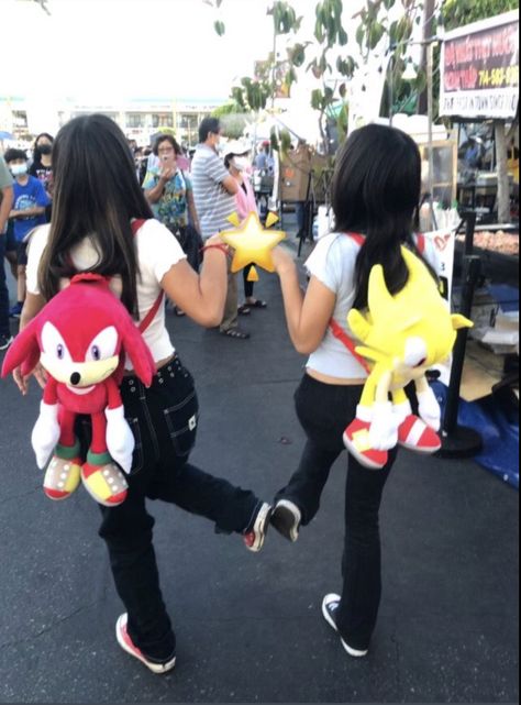 sonic backpacks Pfp Poses, Y2k Pfp, Best Friends Shoot, Best Friend, Best Friends