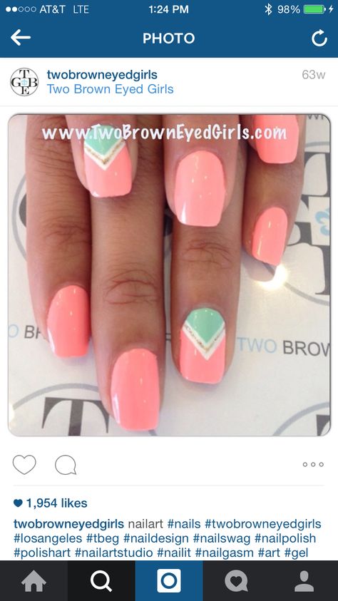 Coral and Mint Mint Gel Nails, Coral Toe Nails, Chevron Nail Designs, Mint Nails, Summer Gel Nails, Coral Nails, Gel Acrylic Nails, Diy Acrylic Nails, Happy Nails