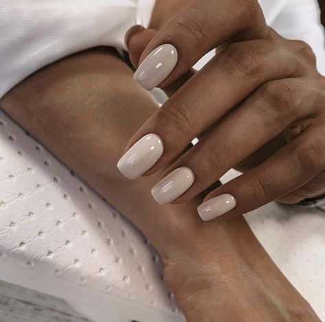 Fall Nails For Dark Skin, Fall Nails Dark Skin, Fall Nails Dark, Dark Skin Nail Polish, Nails For Dark Skin, Dark Skin Nail Color, Trendy Fall Nail Designs, Nails Dark Skin, Natural Gel Nails