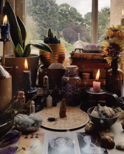 A Lot Of Friends, Lot Of Friends, Spiritual Style, Witchcraft Altar, Hufflepuff Aesthetic, Not My Circus, England Homes, Witch Garden, Witch Spirituality