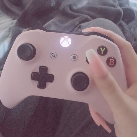 Pink Xbox Controller Aesthetic, Pink Xbox Controller, Pink Controller, Controller Aesthetic, Xbox Controller Aesthetic, Gaming Desk Accessories, Pink Games, Gamer Tags, Soft Pink Theme