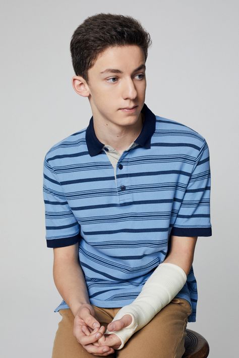 16-Year-Old Andrew Barth Feldman Is the Next Star of Dear Evan Hansen on Broadway | Broadway Buzz | Broadway.com Andrew Barth Feldman, Dear Even Hansen, Short Bio, Evan Hansen, Broadway Theatre, Dear Evan Hansen, Newsies, Broadway Musicals, Theatre Kid