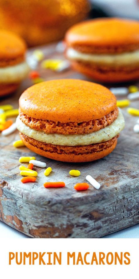 Pumpkin Macarons Pumpkin Spice Macarons, Pumpkin Macarons, Homemade Macarons, Pumpkin Buttercream, Spiced Buttercream, Macarons Recipe, Thanksgiving Foods, Amazing Meals, Autumn Food