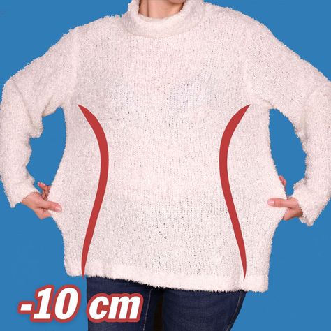 A simple way to shrink a big sweater to fit you perfectly in 5 minutes! | sweater | A simple way to shrink a big sweater to fit you perfectly in 5 minutes! | By Miarti - Wiederverwendung How To Make A Sweater Smaller, Sweater Too Big Hacks, Sweater Hacks, School Jumpers, Big Sweater, Clothes Hacks, Big Wool, Bulky Knit, Big Sweaters