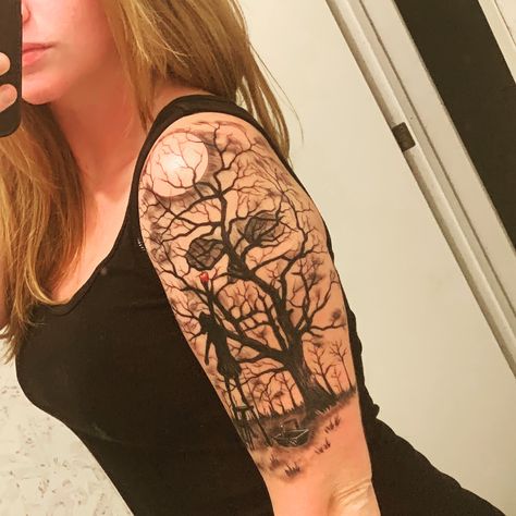 Tree Skull Tattoo Design, Women Skull Tattoo Sleeve, Womens Skull Tattoo Ideas, Dark Witch Tattoo Sleeve, Pretty Skull Tattoos For Women Sleeve, Gothic Disney Tattoo, Gothic Floral Tattoo Sleeve, Spooky Feminine Tattoos, Horror Sleeve Tattoos For Women