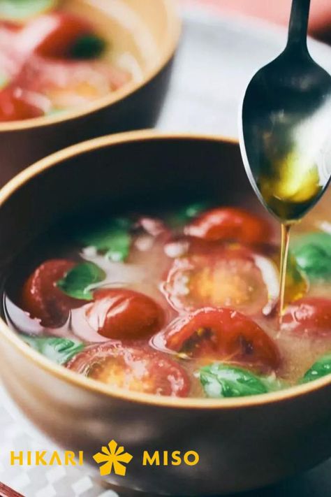 Boasting only five ingredients, this dish offers the refreshing taste of miso soup combined with basil and cherry tomatoes, with rich umami also coming from the cherry tomatoes. For full flavor, sprinkle olive oil on this quick and easy dish to finish. Manga Food, White Miso, Organic Rice, Cherry Tomato, Miso Soup, Easy Dishes, Food Pantry, Latest Recipe, Other Recipes