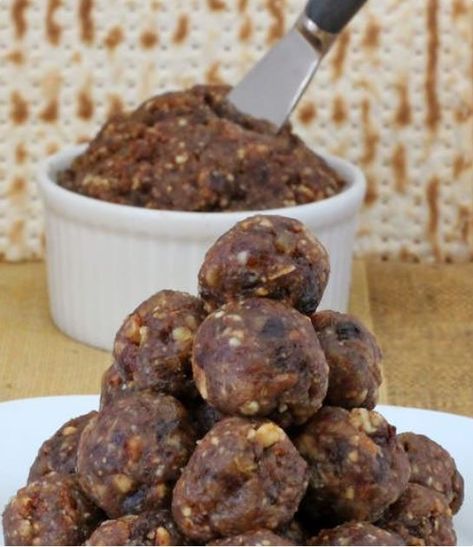 Sephardi Moroccan Passover Haroset Kosher Recipe Sephardic Recipes, Charoset Recipe, Dates Recipes, Passover Ideas, Nuts And Dried Fruit, Seder Meal, Pitted Dates, Matzo Meal, Grilled Lamb