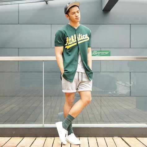 Baseball Jersey Outfit Men Summer, Men’s Baseball Jersey Outfit, Baseball Tee Outfit Men, Mens Baseball Jersey Outfit, Mlb Jersey Outfit Men, Baseball Game Outfit Men, Baseball Outfits Men, Baseball Shirt Outfit Mens, Baseball Jersey Outfit Men