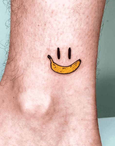 Banana Tattoo Design Images (Banana Ink Design Ideas) Simple Banana Tattoo, Banana Tattoo Small, Fruit Tattoos, Holiday Tattoos, Banana Tattoo, Banana Drawing, Full Hand Tattoo, Funny Tattoo, Fruit Tattoo