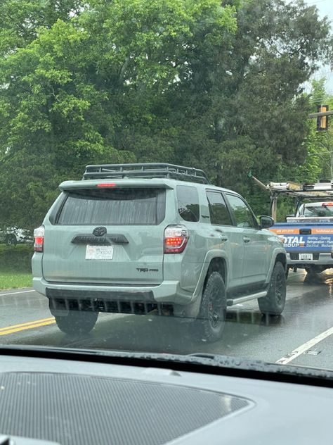 Uhh 4 runner TRD Pro with a cool rack top 4 Runner Trd Pro, Trd Pro, 4 Runner, I Want, Cars, Quick Saves