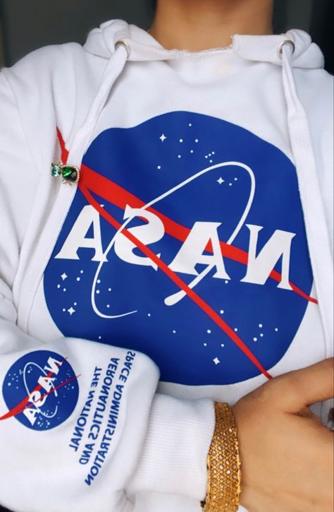 Nasa Clothes, Star Fire, All Of Us, Clothing Ideas, Nasa, Girl Outfits, Sweatshirts, Quick Saves, Clothes