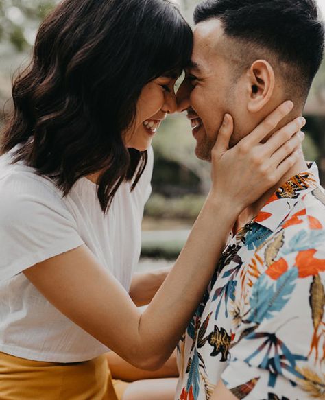 Fun and Carefree Engagement Shoot | Philippines Wedding Blog Casual Prenup, Prenup Poses, Vibe Photoshoot, Prenup Photos, Prenup Photos Ideas, Prenup Shoot, Prenup Ideas, Philippines Wedding, Hair And Makeup Artist