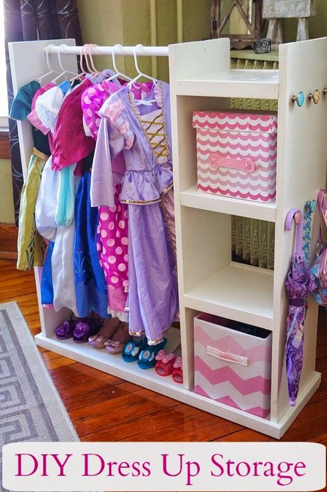 Diy Dress Up Storage, Shoe Organization Diy, Dress Up Closet, Dress Up Storage, Robe Diy, Storage Center, Girls Playroom, Playroom Organization, Kids Dress Up