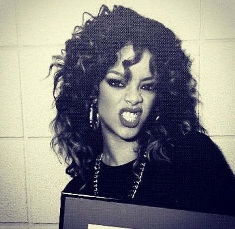 Bad Gyal, Rihanna Looks, Rihanna Riri, Celebrity Culture, Rihanna Style, Alien Stage, Bad Gal, Rihanna Fenty, Hair Crush