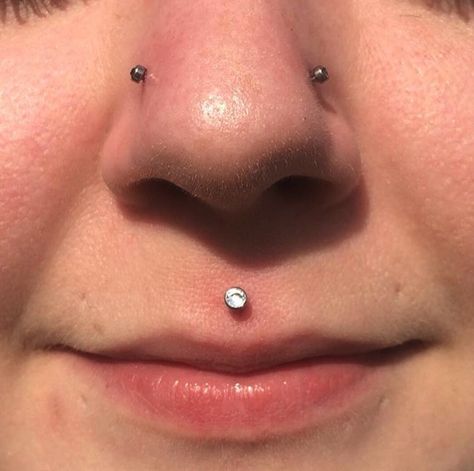 Ashley And Medusa Piercing, Double High Nostril Piercing, Medusa Piercing With Nose Piercing, High Nostril Piercing Double, Higher Nostril Piercing, Double Nostril Septum Medusa, High Nostril Piercing, Opal Medusa Stud Piercing, Philtrum Piercing