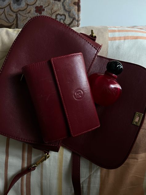 Dark red bag, bordeaux, dior hypnotic poison, dior perfume, dior, monogram wallet Red Wallet Aesthetic, Dark Red Bag, Hypnotic Poison Dior, Thrift Outfit, Burgundy Aesthetic, Perfume Dior, Dior Monogram, Fashion Basics, Inside My Bag