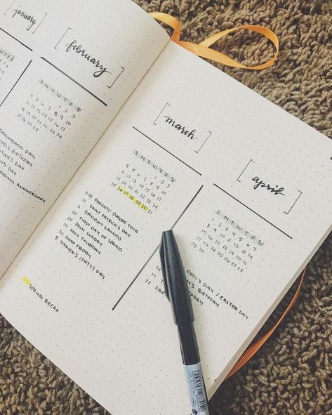 Bullet Journal Yearly Log, Future Log Bullet Journal, Minimalist Bujo, Bullet Journal Simple, Bullet Journal Yearly, Journal D'inspiration, Bullet Journal Budget, Minimalist Bullet Journal, Bullet Journal Minimalist