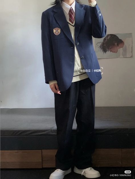 Japanese High School Uniform Boys, Uniform Aesthetic Boy, Japanese School Uniforms Boy, Japanese Uniform Male, Korean School Uniform Men, Male School Uniform, School Clothes Boys, Japanese High School Uniform, School Uniform Boys