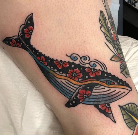 Stingray Tattoo Traditional, Aquatic Knee Tattoo, Angler Fish Tattoo Traditional, Dolphin Traditional Tattoo, Turtle Tattoo American Traditional, American Traditional Aquatic Tattoo, Old School Whale Tattoo, American Traditional Tattoos Unique, Old School Turtle Tattoo