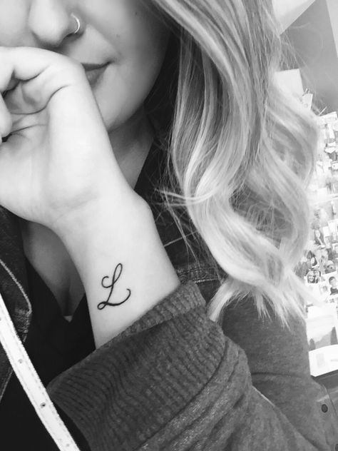 letter tattoo #tattoo #initial #letter #wristtattoo #sidewrist Date Of Birth Tattoos Ideas Fonts, Name Tattoos On Neck, Tattoo Font Styles, Tattoo Letters, X Initial, Number Tattoo Fonts, Fonts For Tattoos, Tattoos Fonts, Typography Tattoo